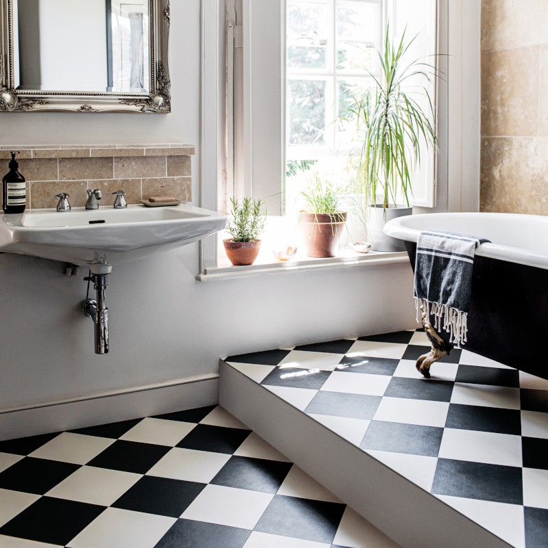 Black And White Bathroom Floor Tiles